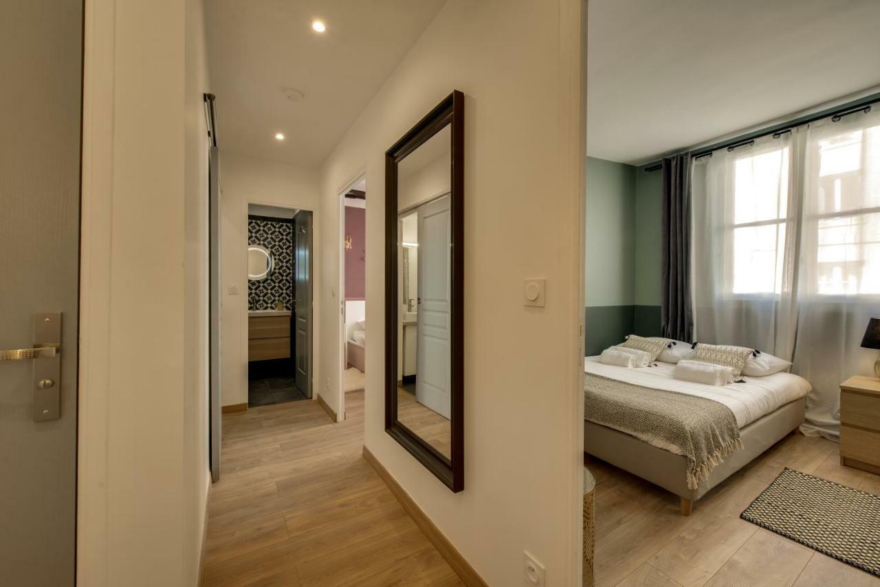 Beautiful Triplex In The Center Of Paris Apartment ภายนอก รูปภาพ