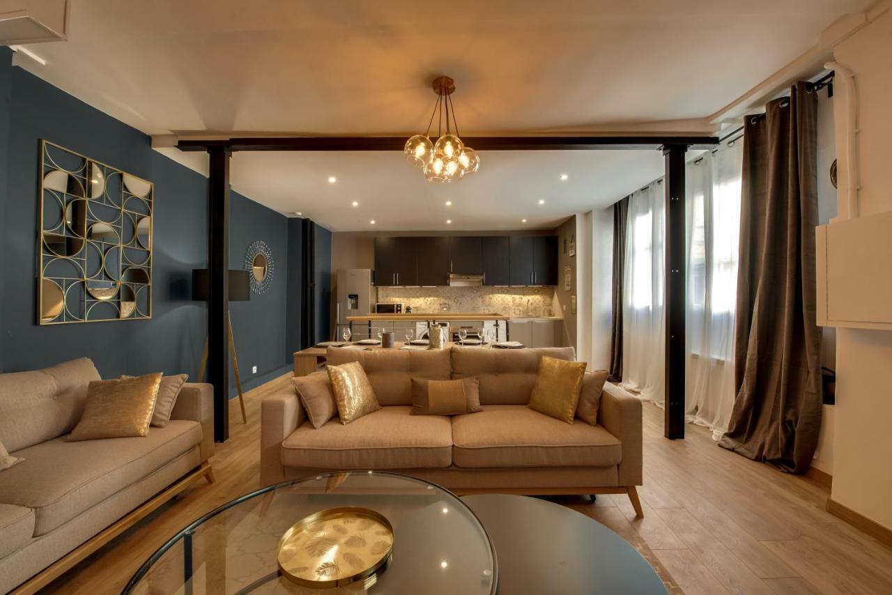 Beautiful Triplex In The Center Of Paris Apartment ภายนอก รูปภาพ