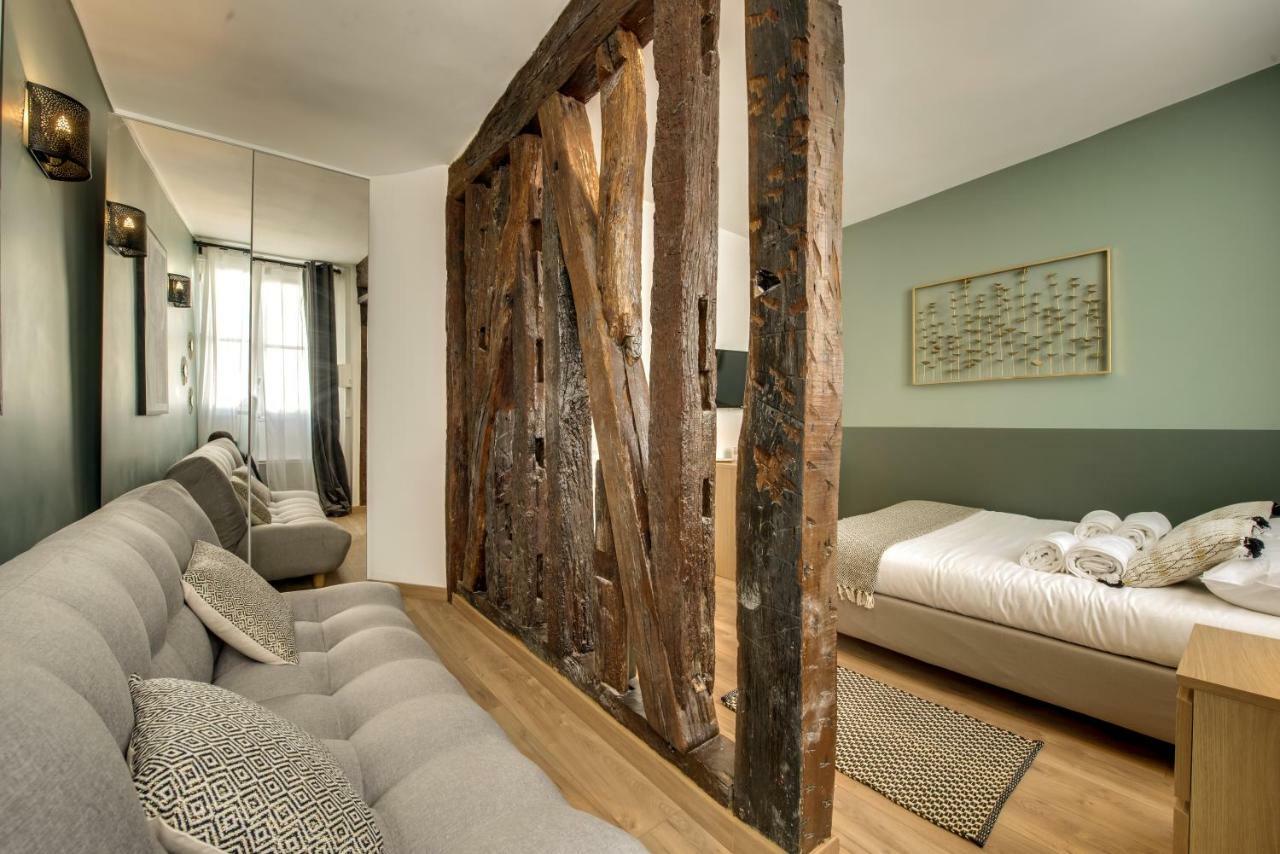 Beautiful Triplex In The Center Of Paris Apartment ภายนอก รูปภาพ