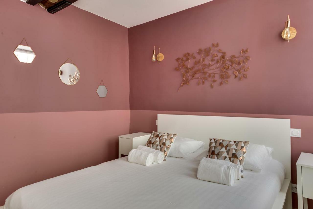 Beautiful Triplex In The Center Of Paris Apartment ภายนอก รูปภาพ