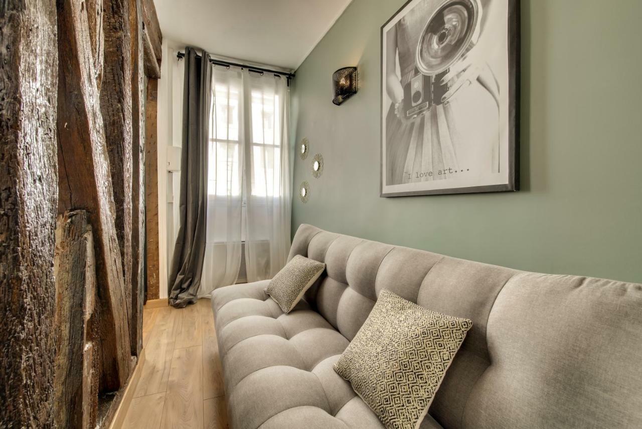 Beautiful Triplex In The Center Of Paris Apartment ภายนอก รูปภาพ