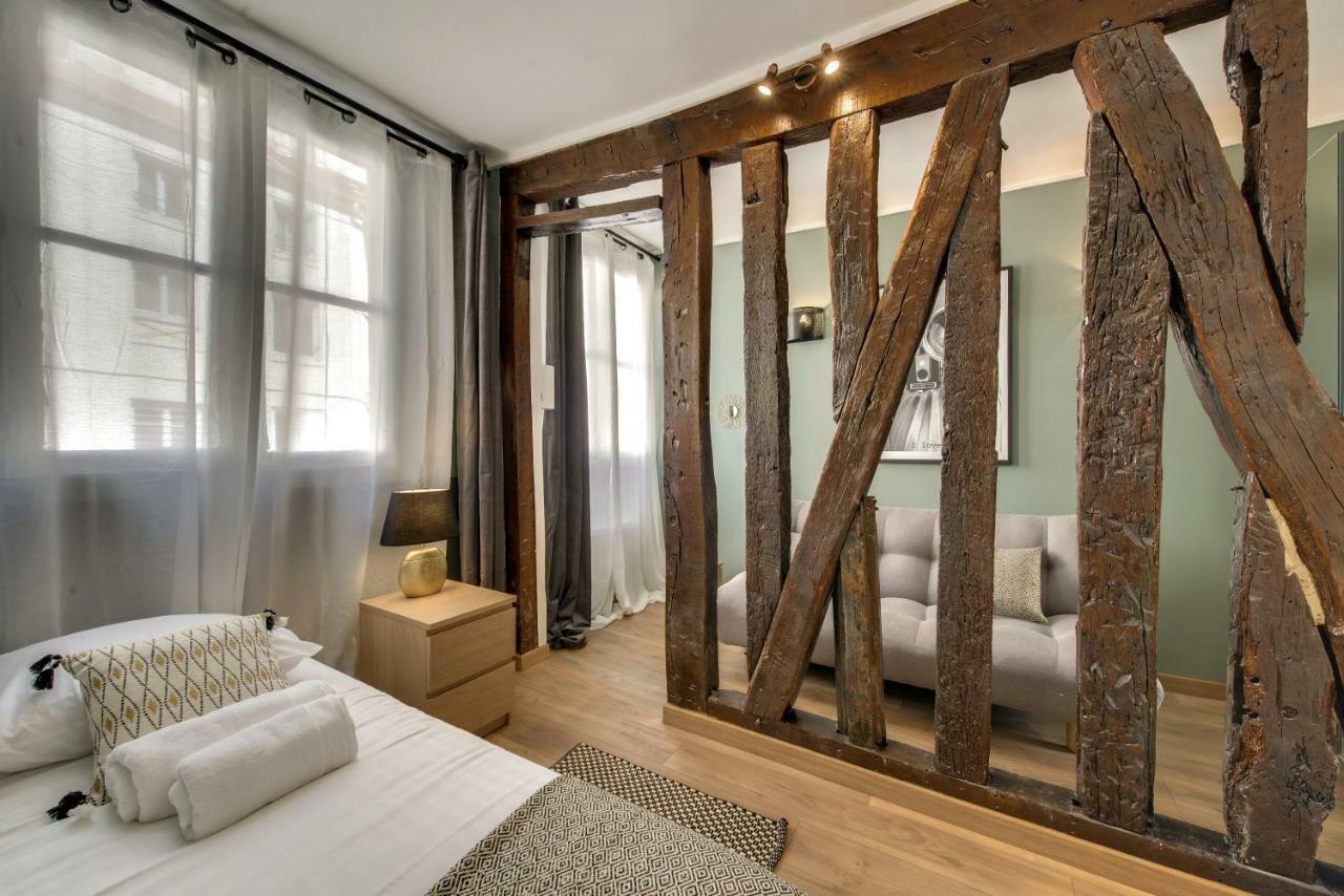 Beautiful Triplex In The Center Of Paris Apartment ภายนอก รูปภาพ