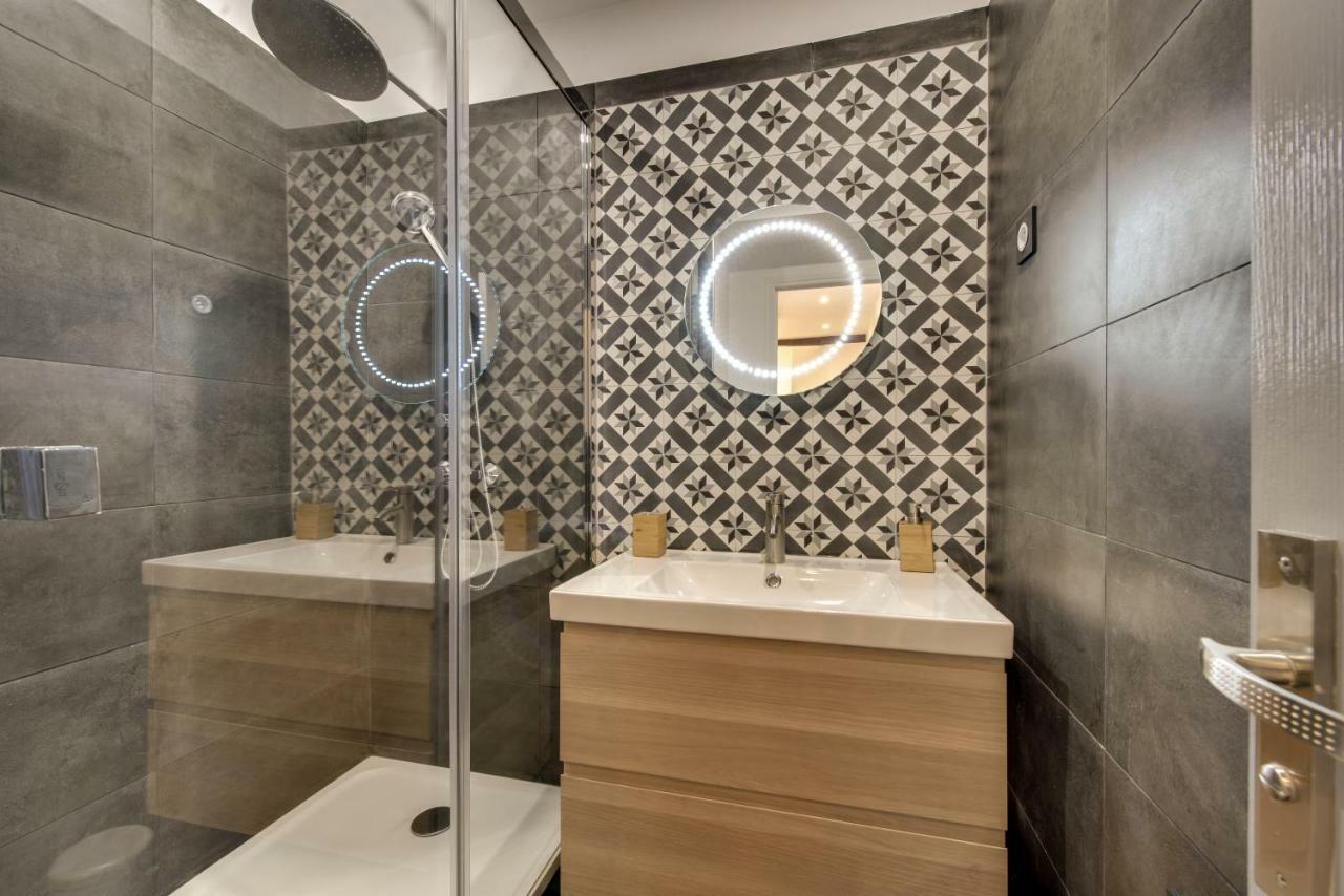 Beautiful Triplex In The Center Of Paris Apartment ภายนอก รูปภาพ